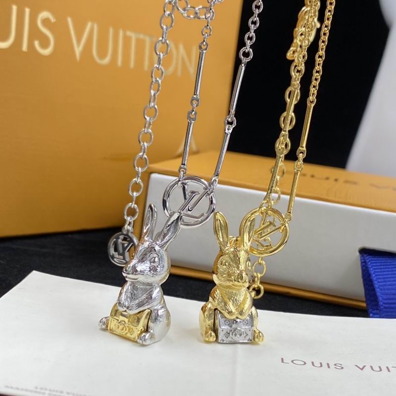 LV Necklace 03lyr333